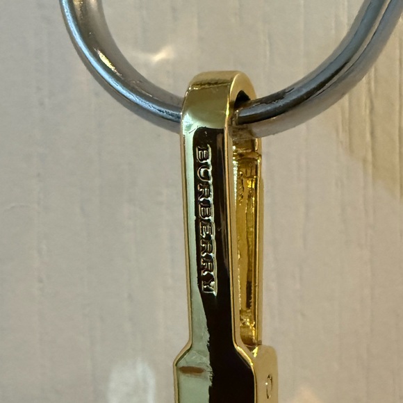 Burberry Thomas the Bear - Picture 14 of 16